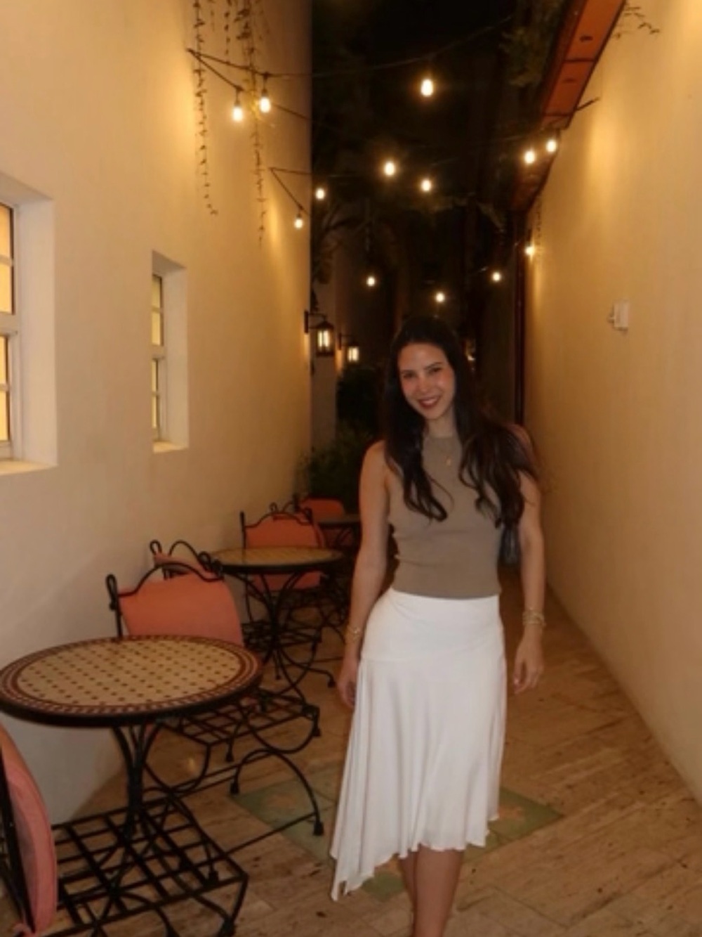 Jaqualina Midi Skirt in White